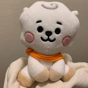 BT21 RJ Official 🩷